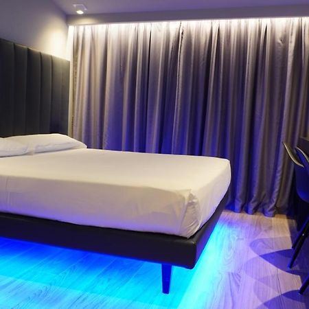 Leoni Hotel & Private Spa Читта-Сант'Анджело Екстер'єр фото