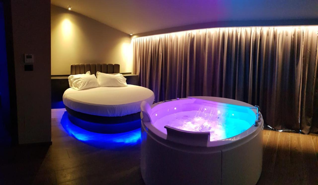 Leoni Hotel & Private Spa Читта-Сант'Анджело Екстер'єр фото