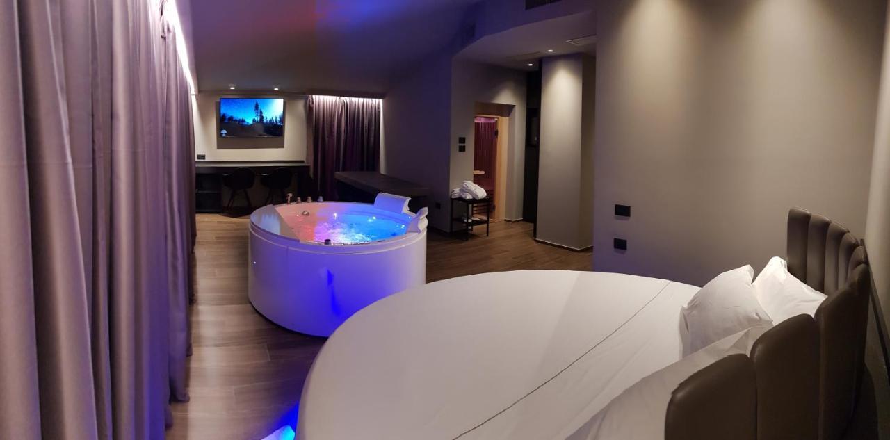 Leoni Hotel & Private Spa Читта-Сант'Анджело Екстер'єр фото
