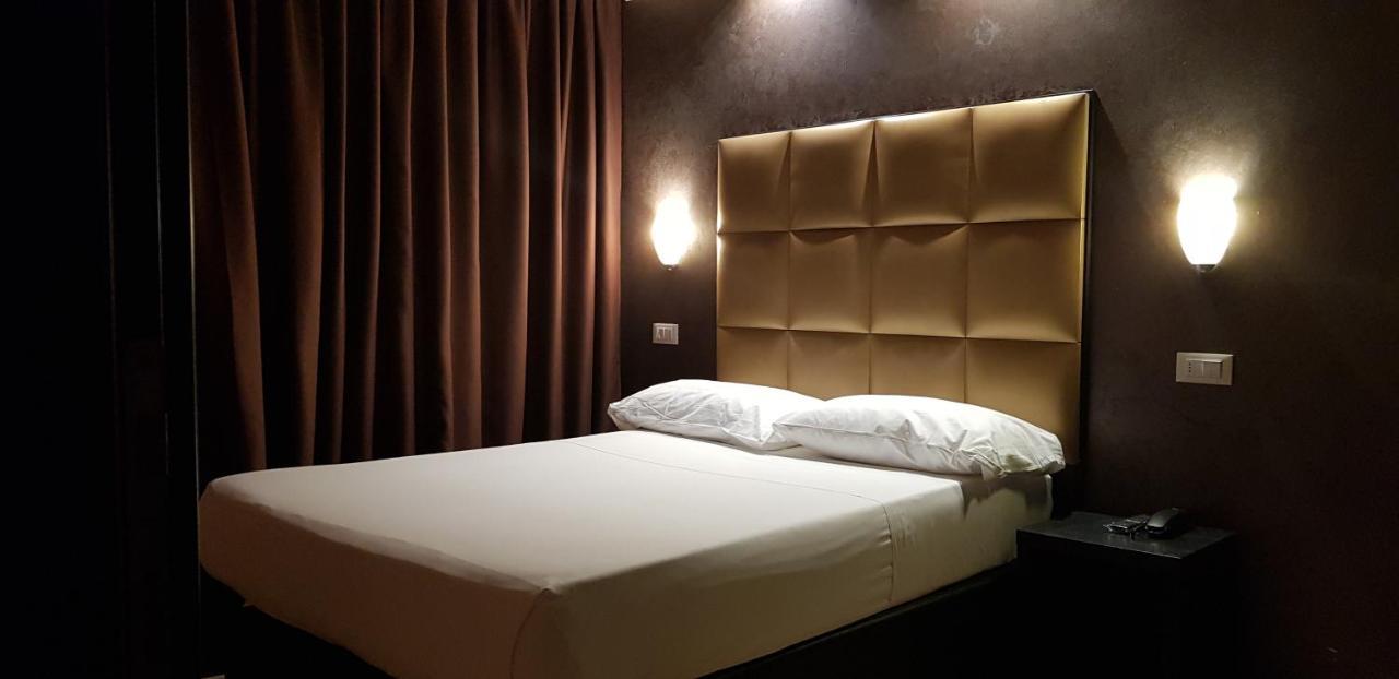 Leoni Hotel & Private Spa Читта-Сант'Анджело Екстер'єр фото