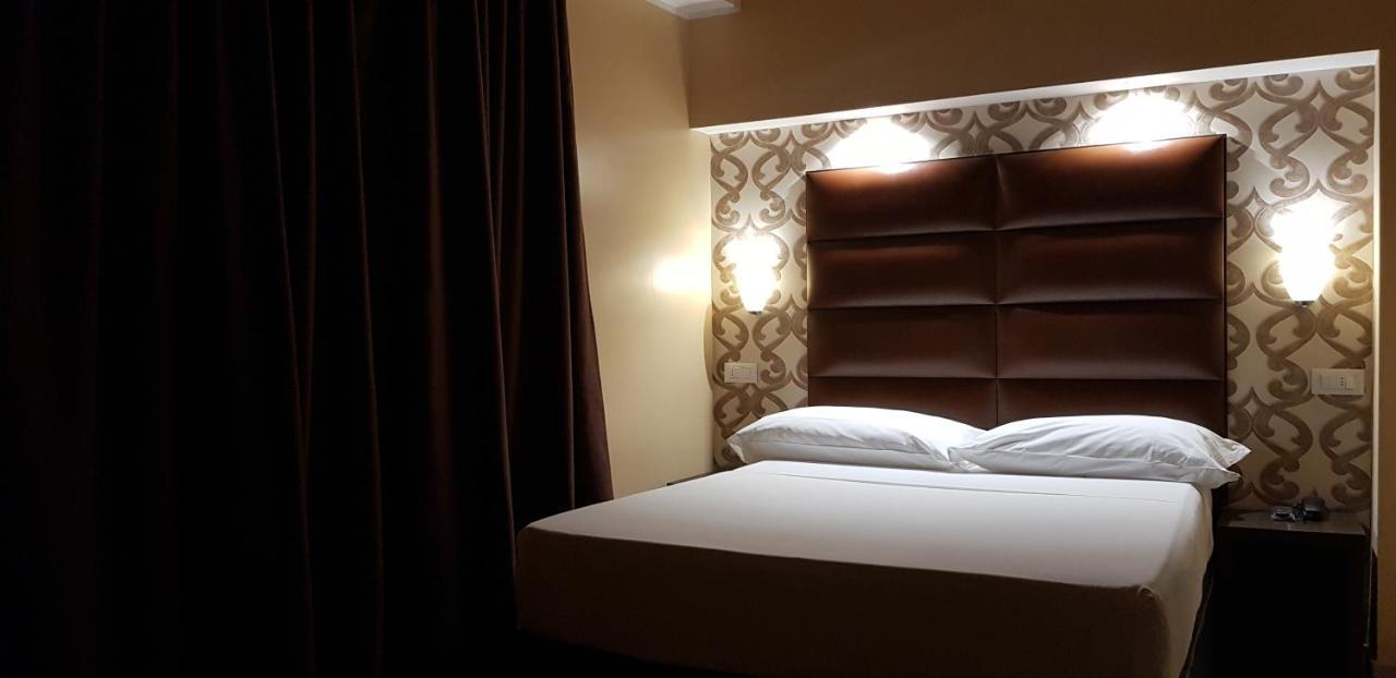 Leoni Hotel & Private Spa Читта-Сант'Анджело Екстер'єр фото