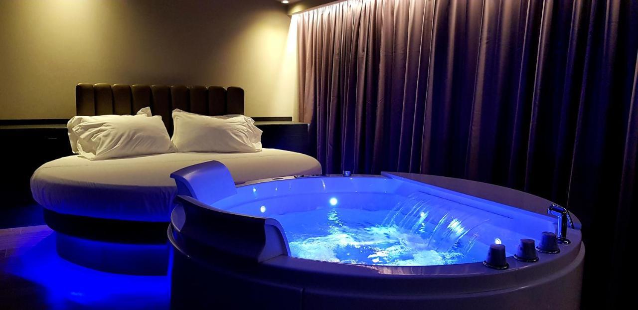 Leoni Hotel & Private Spa Читта-Сант'Анджело Екстер'єр фото